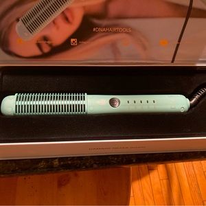 DNA Pro Hairtools Styling Comb Aquamarine